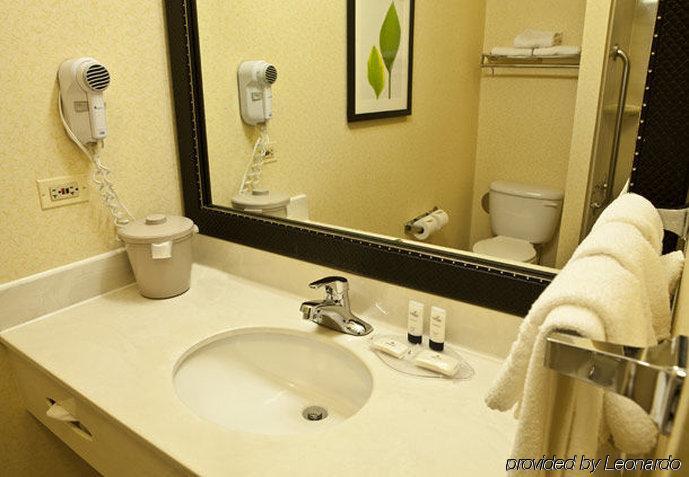 Hotel Fairfield And By Marriott Chicago St. Charles Saint Charles