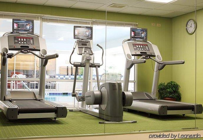 Fairfield And By Marriott Chicago St. Charles Hotel 3*