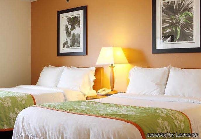 Fairfield And By Marriott Chicago St. Charles