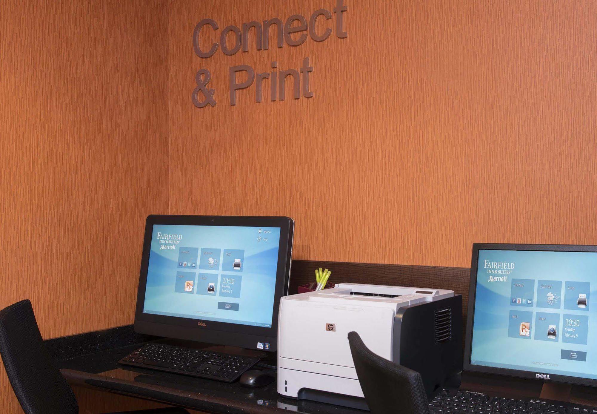 Fairfield And By Marriott Chicago St. Charles 3*